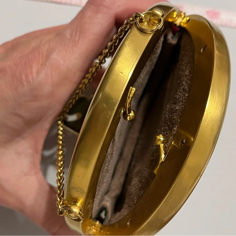 GUCCI ~ Rare wallet collector's piece - Picture 4 of 6